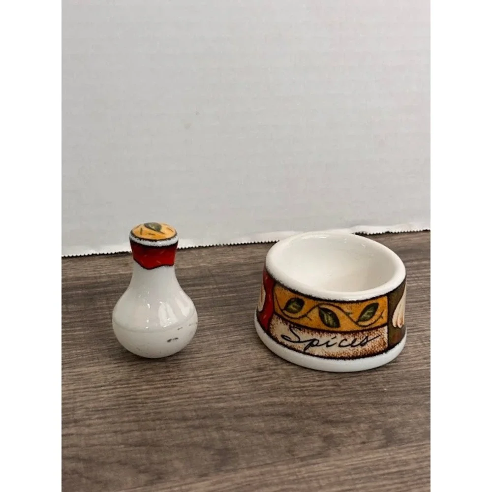 Joie MSC International Ceramic Mini Mortar and Pestle Set Spices Garlic Design